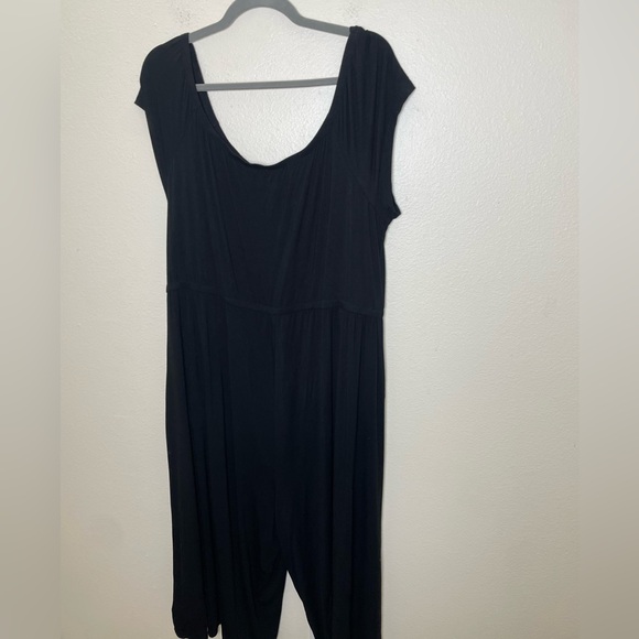 Torrid Super Soft Culotte Jumpsuit Black Stretch - Picture 4 of 6